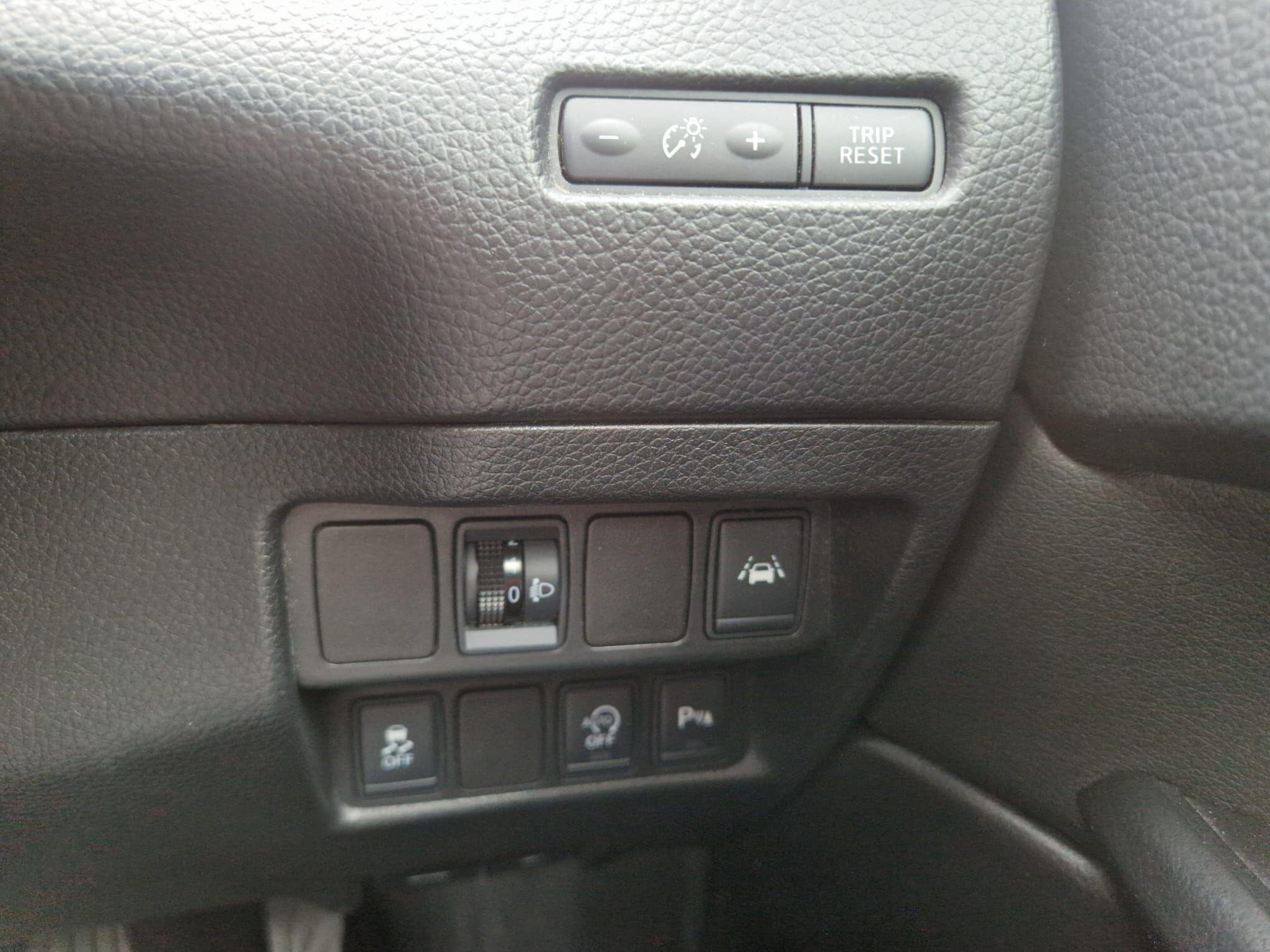 NISSAN QASHQAI 1.5 DCI N TEC 2WD EURO 6 S S 5DR 5,695 47...